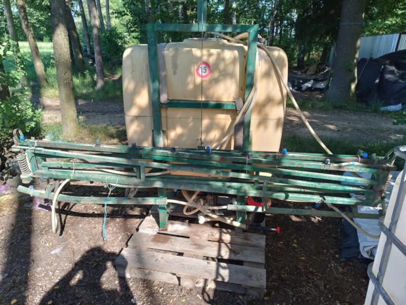Sprzedam opryskiwacz polowy firmy Bury