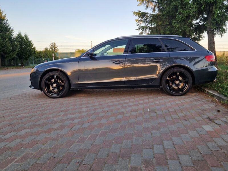 Audi A4 B8