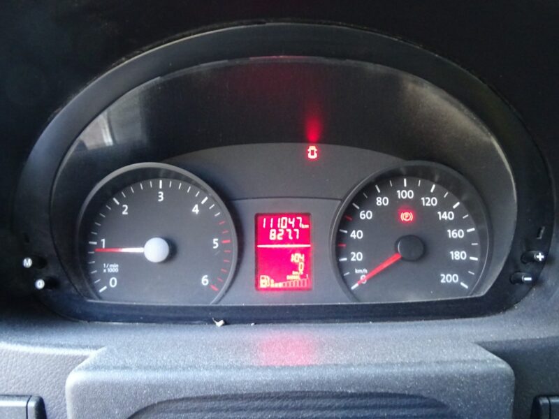 Volkswagen CRAFTER 2.0TDI 163KM 3 stronna wywrotka aluminiowa, 3 osobowa Volkswagen Crafter 2,0 TDI 163 km 3 stronna wywrotka Sprowadzona