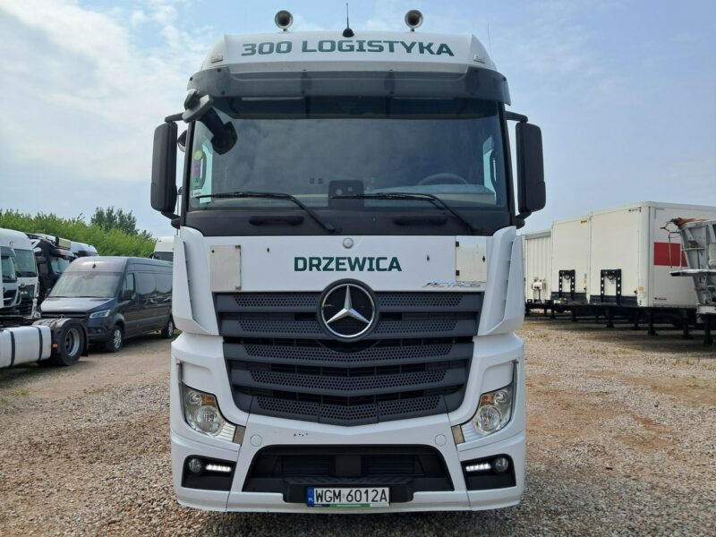 Mercedes actros