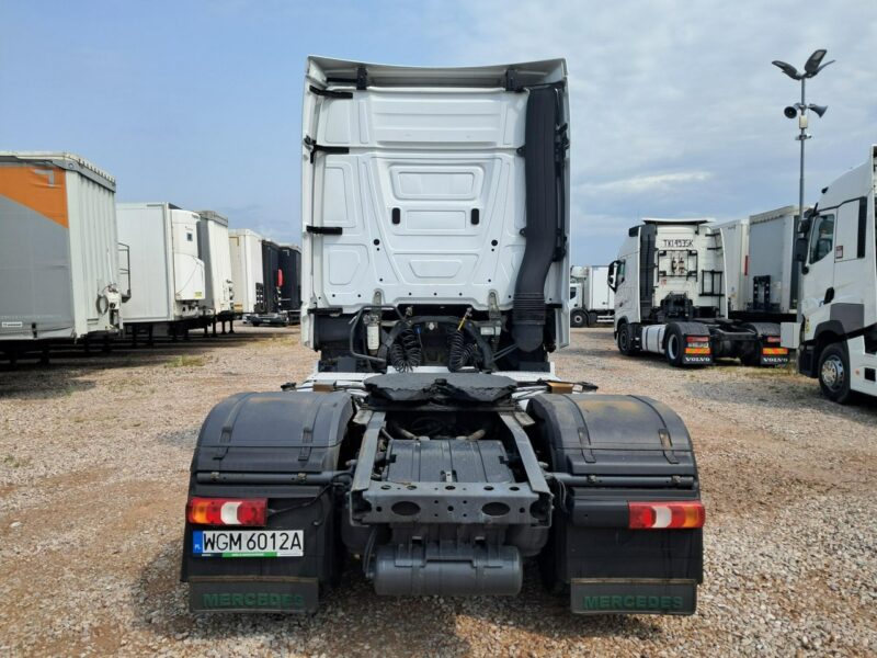 Mercedes actros