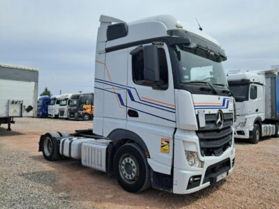 Mercedes actros