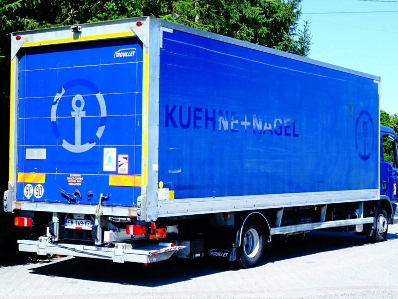 MAN TGL 12.220 Euro 6 Kontener 19 pal winda ocynk tylko 429 tys.km! MAN TGL 12.220 Euro 6 kontener z windą Sprowadzony, poduszki klima