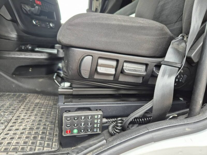 Iveco AS440ST/FP LT