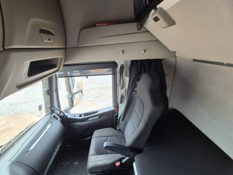 Iveco AS440ST/FP LT