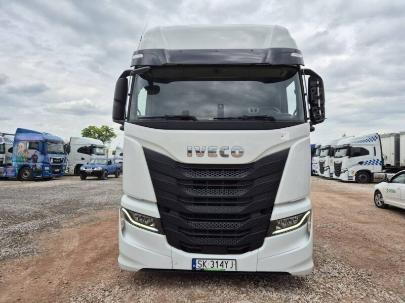 Iveco AS440ST/FP LT
