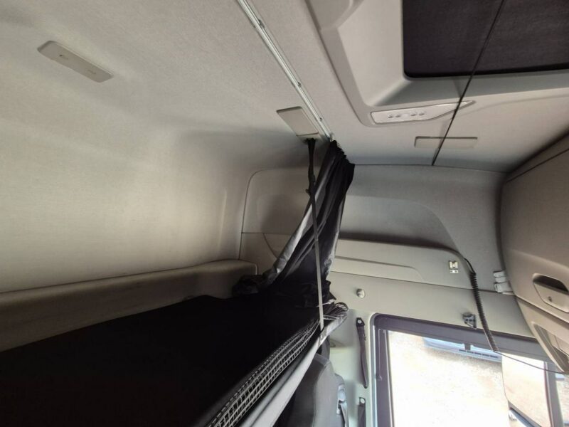 Iveco AS440ST/FP LT