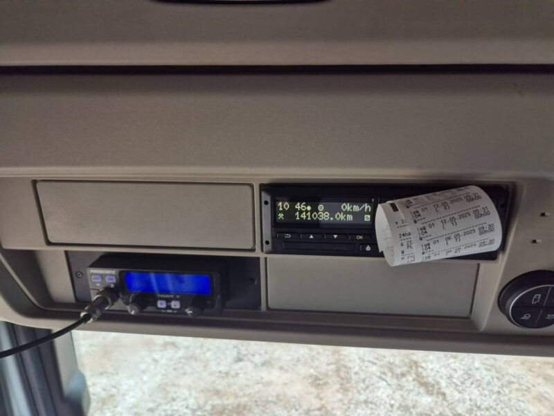 Iveco AS440ST/FP LT