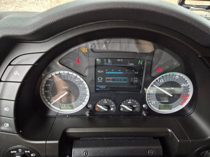 Iveco AS440ST/FP LT