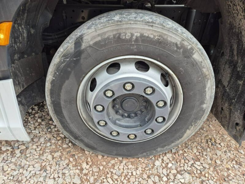 Iveco AS440ST/FP LT