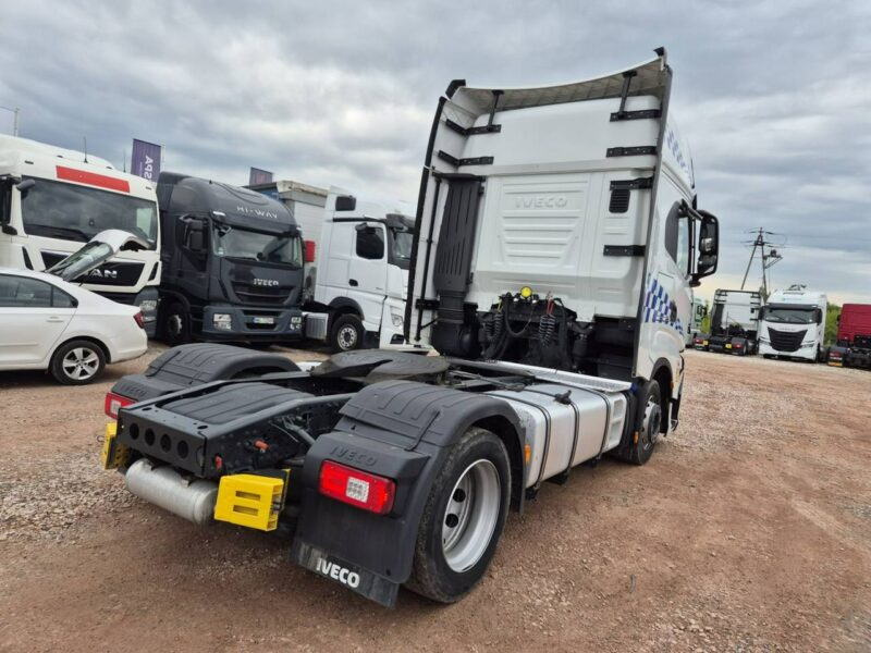Iveco AS440ST/FP LT