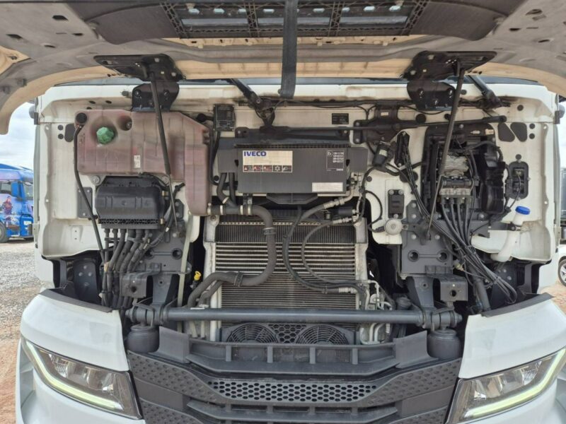 Iveco AS440ST/FP LT