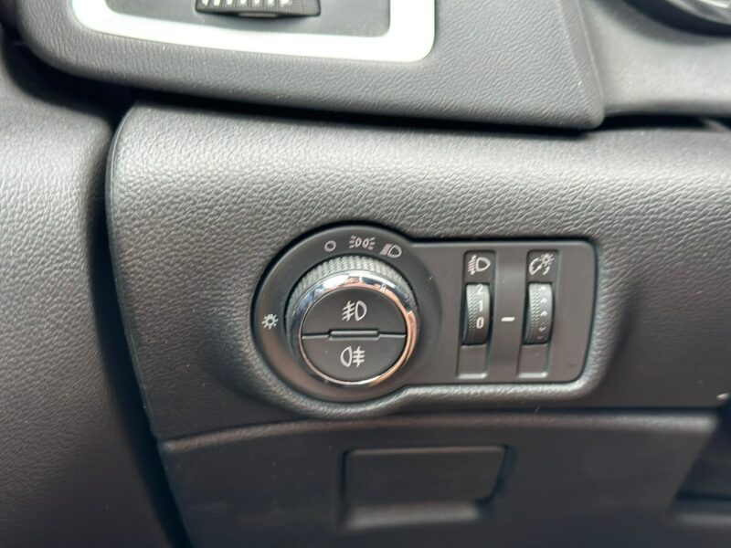 Opel Astra 1.6 benzyna J (2009-2019)