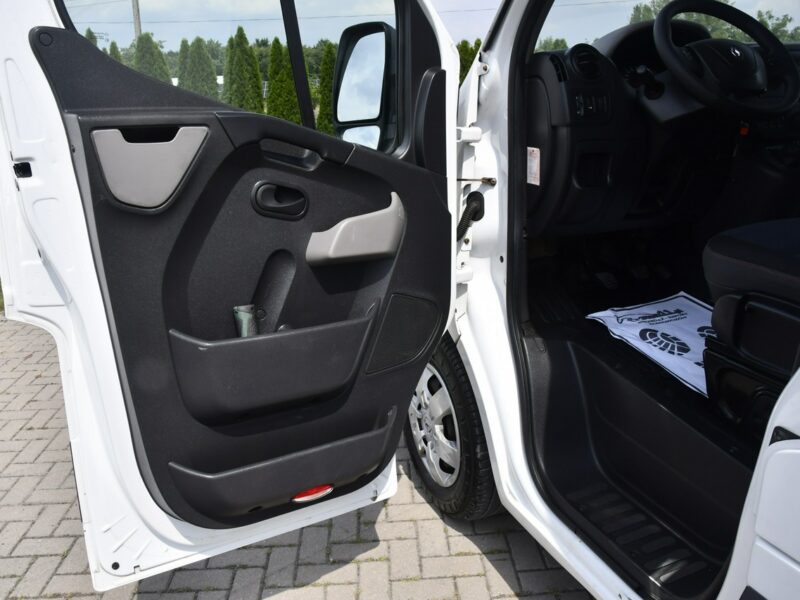 Renault Master 2,3dci. Cena Netto 36.900zł ,Klima,El.szyby.Centralka.Hak.Tempomat