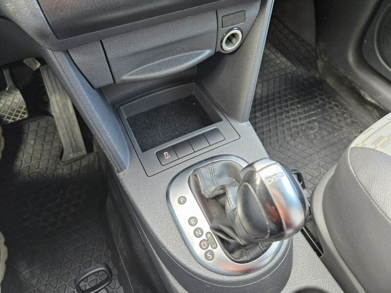 Volkswagen Caddy 1.6 TDI 102KM automat DSG zadbany BEZWYPADKOWY bdb stan
