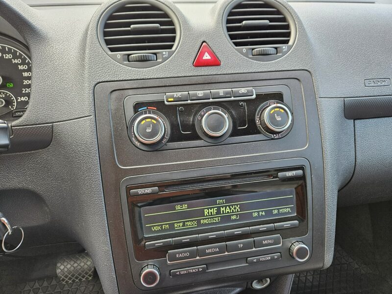 Volkswagen Caddy 1.6 TDI 102KM automat DSG zadbany BEZWYPADKOWY bdb stan
