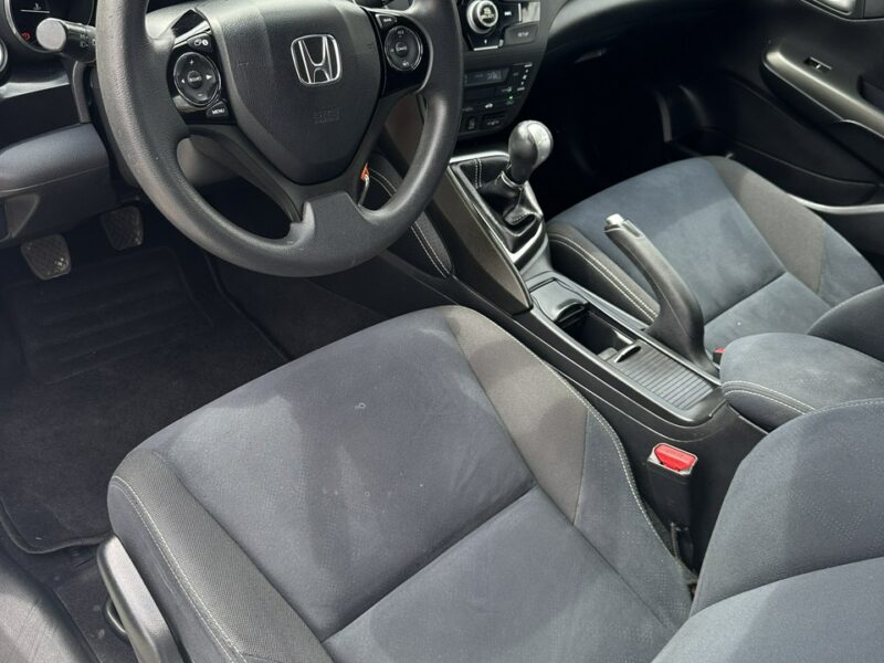 Honda Civic 1,4 16v 189 tyś km ładna zarejestrowana w Polsce RATY IX (2011-)