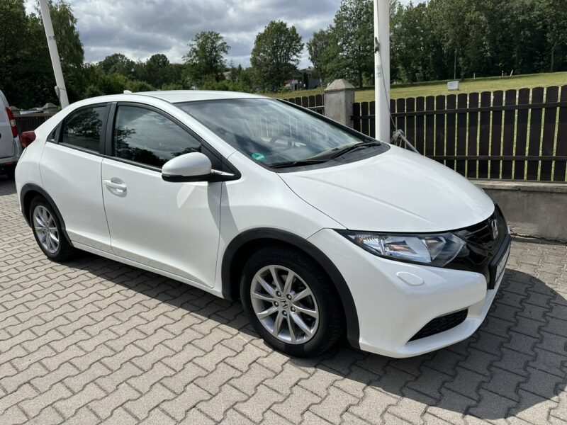 Honda Civic 1,4 16v 189 tyś km ładna zarejestrowana w Polsce RATY IX (2011-)