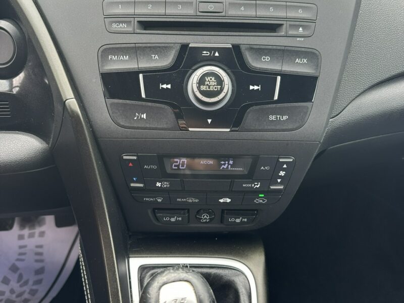 Honda Civic 1,4 16v 189 tyś km ładna zarejestrowana w Polsce RATY IX (2011-)