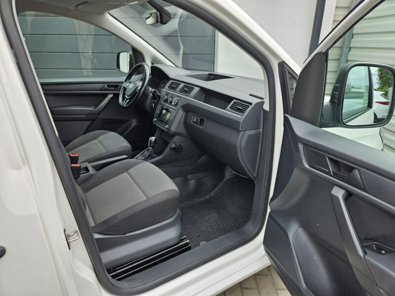 Volkswagen Caddy 1.6 TDI 102KM automat DSG zadbany BEZWYPADKOWY bdb stan