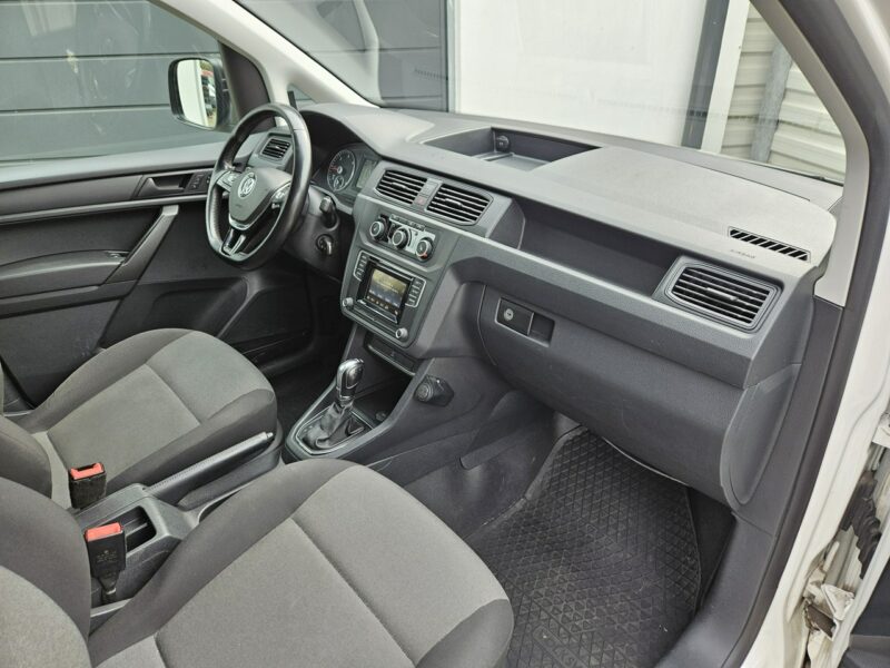 Volkswagen Caddy 1.6 TDI 102KM automat DSG zadbany BEZWYPADKOWY bdb stan