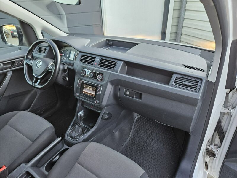 Volkswagen Caddy 1.6 TDI 102KM automat DSG zadbany BEZWYPADKOWY bdb stan