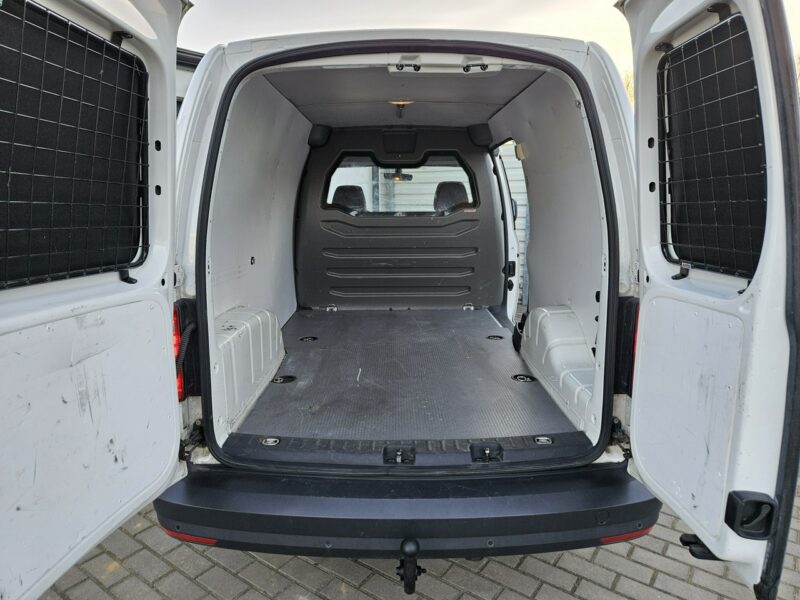 Volkswagen Caddy 1.6 TDI 102KM automat DSG zadbany BEZWYPADKOWY bdb stan