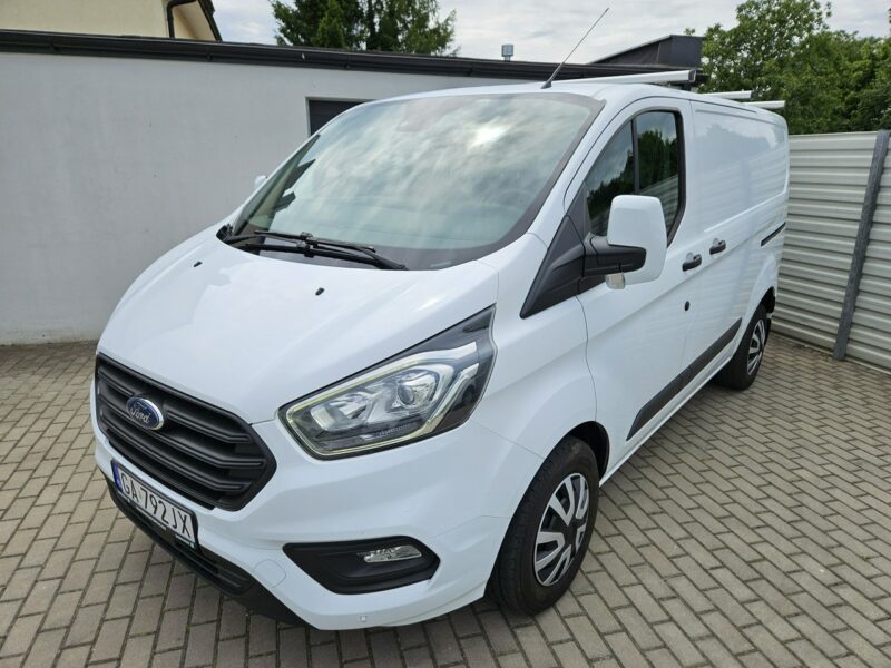 Ford Transit Custom 2.0 TDCi 130KM FV23% bezwypadek BDB WYPOSAŻENIE 3 osobowy BDB stan