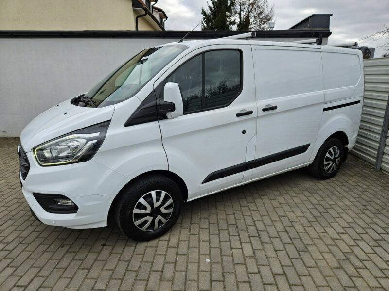 Ford Transit Custom 2.0 TDCi 130KM FV23% bezwypadek BDB WYPOSAŻENIE 3 osobowy BDB stan