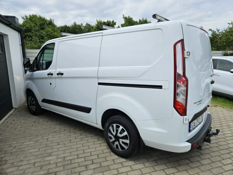 Ford Transit Custom 2.0 TDCi 130KM FV23% bezwypadek BDB WYPOSAŻENIE 3 osobowy BDB stan