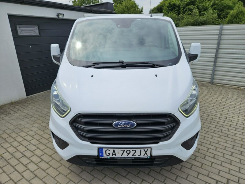 Ford Transit Custom 2.0 TDCi 130KM FV23% bezwypadek BDB WYPOSAŻENIE 3 osobowy BDB stan