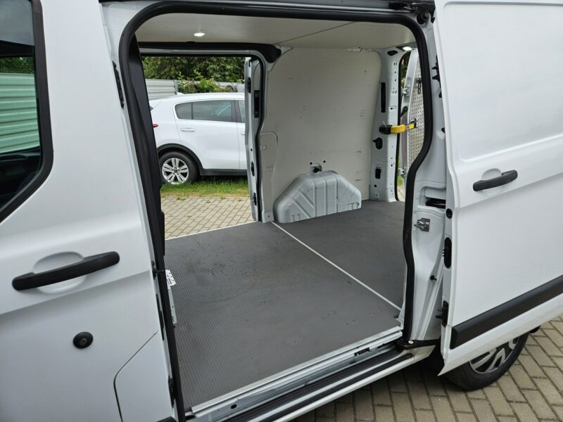 Ford Transit Custom 2.0 TDCi 130KM FV23% bezwypadek BDB WYPOSAŻENIE 3 osobowy BDB stan
