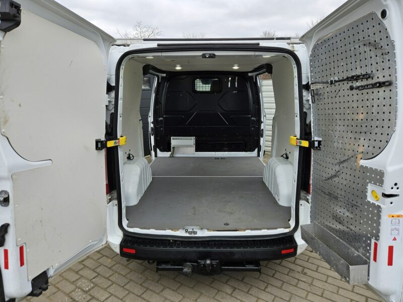 Ford Transit Custom 2.0 TDCi 130KM FV23% bezwypadek BDB WYPOSAŻENIE 3 osobowy BDB stan