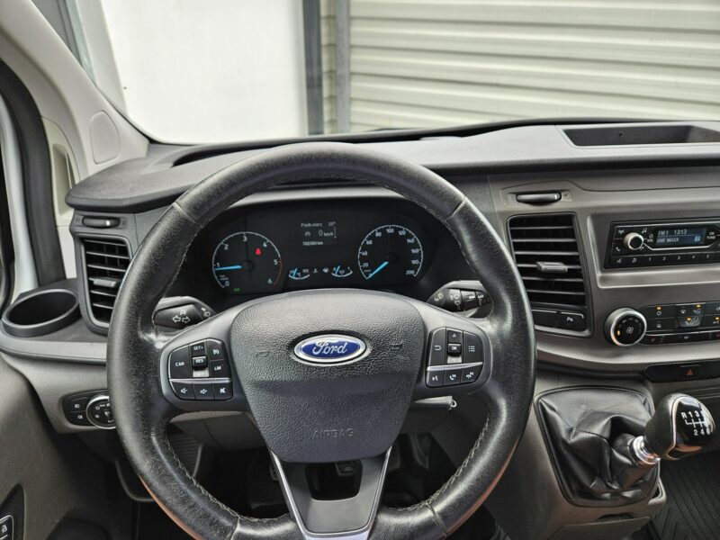 Ford Transit Custom 2.0 TDCi 130KM FV23% bezwypadek BDB WYPOSAŻENIE 3 osobowy BDB stan
