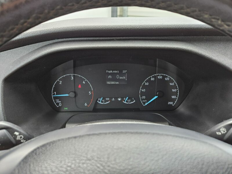 Ford Transit Custom 2.0 TDCi 130KM FV23% bezwypadek BDB WYPOSAŻENIE 3 osobowy BDB stan