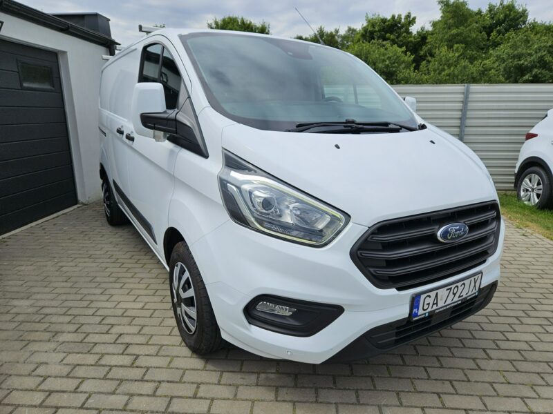 Ford Transit Custom 2.0 TDCi 130KM FV23% bezwypadek BDB WYPOSAŻENIE 3 osobowy BDB stan