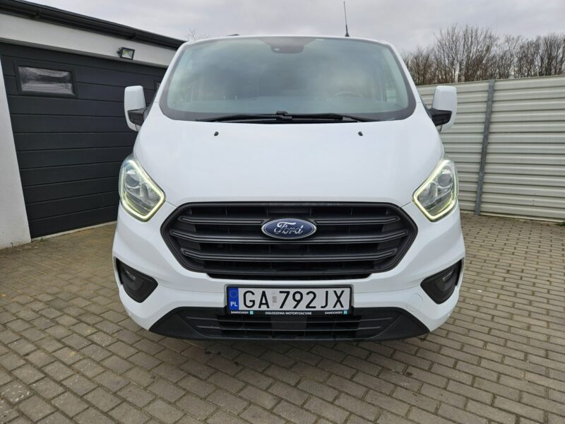 Ford Transit Custom 2.0 TDCi 130KM FV23% bezwypadek BDB WYPOSAŻENIE 3 osobowy BDB stan