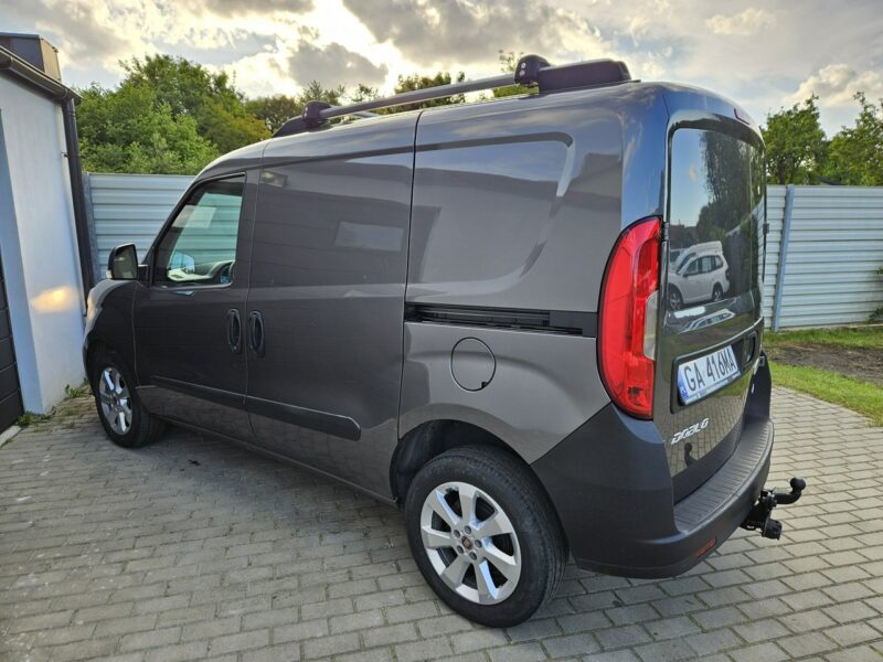 Fiat Doblo 1.4 T-Jet 120KM benzyna BEZWYPADEK zadbany JAK NOWY combo