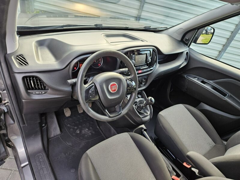 Fiat Doblo 1.4 T-Jet 120KM benzyna BEZWYPADEK zadbany JAK NOWY combo