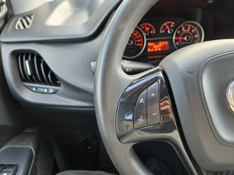 Fiat Doblo 1.4 T-Jet 120KM benzyna BEZWYPADEK zadbany JAK NOWY combo