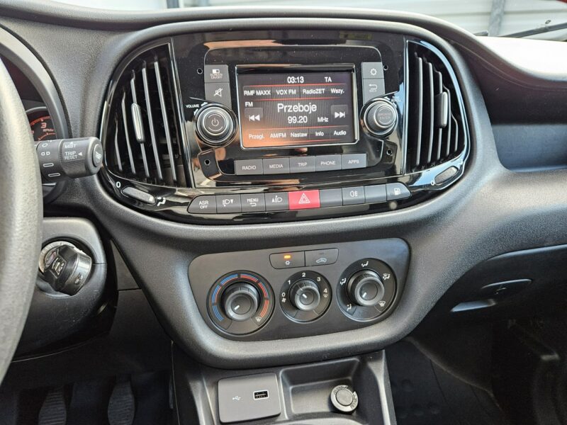 Fiat Doblo 1.4 T-Jet 120KM benzyna BEZWYPADEK zadbany JAK NOWY combo