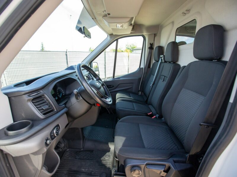 Ford Transit L2H2 *ŚREDNI* STAN BDB