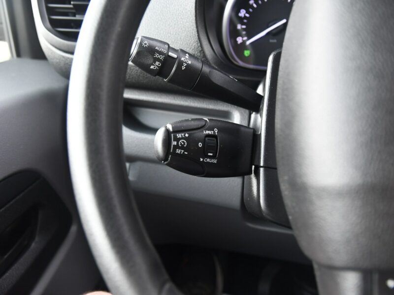 Peugeot Expert 2,0hdi 6 Osób.Klimatyzacja.Tempomat.EL.Szyby.Navi>Serwis.OKAZJA
