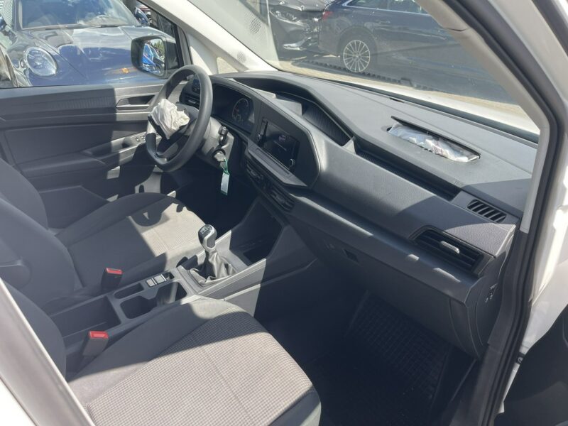 Volkswagen Caddy Maxi Blaszak Klimatronik Podgrzewanie