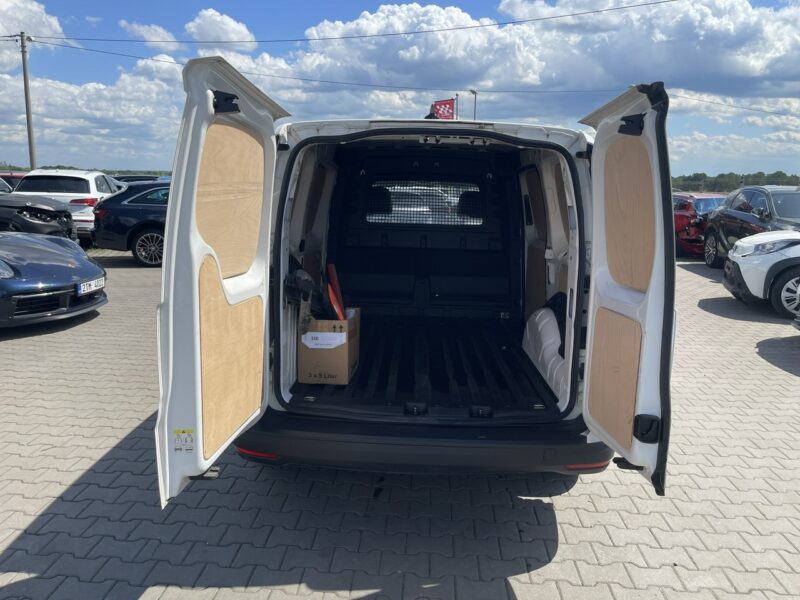 Volkswagen Caddy Maxi Blaszak Klimatronik Podgrzewanie