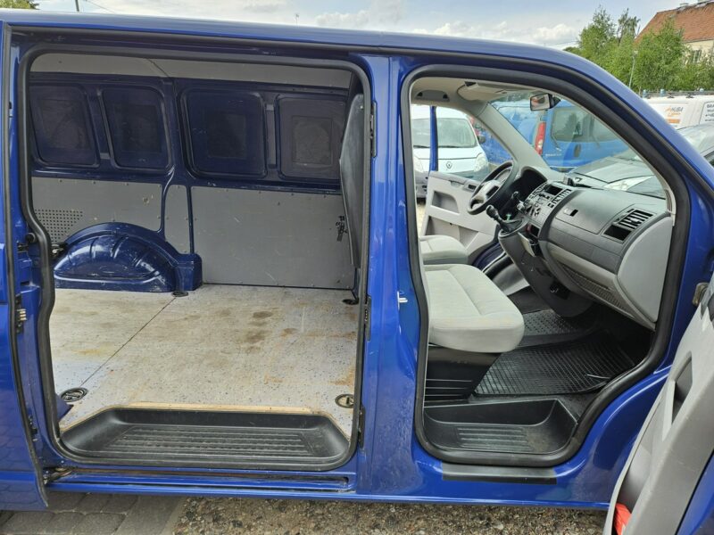 Volkswagen Transporter Opłacony Niezawodny Zdrowy Zadbany z Klimą Po Serwisie Gotowy do Pracy