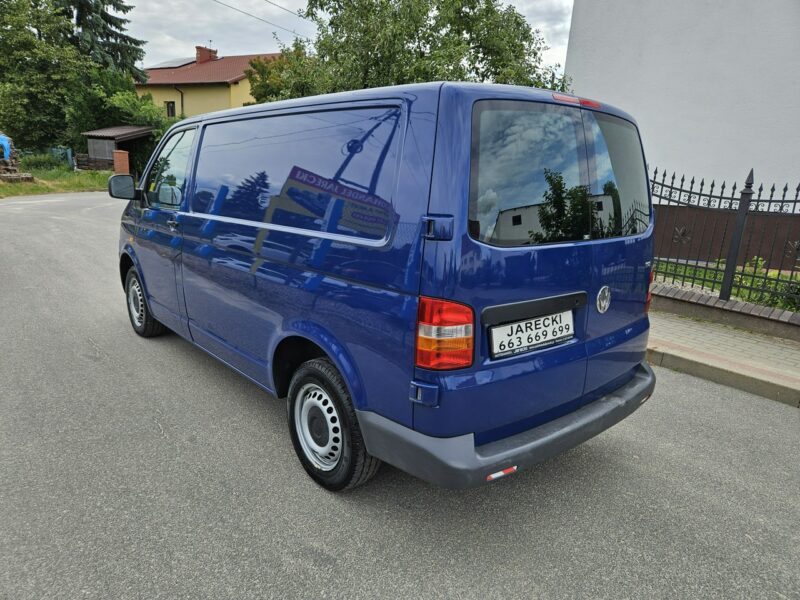 Volkswagen Transporter Opłacony Niezawodny Zdrowy Zadbany z Klimą Po Serwisie Gotowy do Pracy