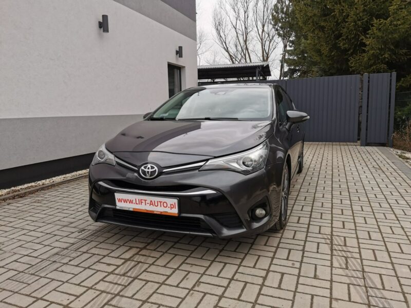 Toyota Avensis 2.0 D-4D 143KM Salon Navi Premium Bi-Xenon Kamera Alu Led Gwarancja III (2009-)