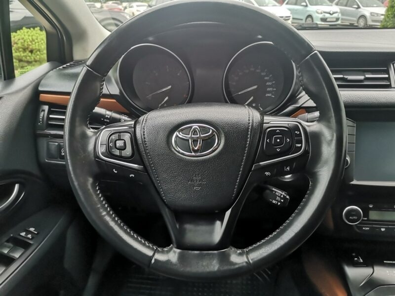 Toyota Avensis 2.0 D-4D 143KM Salon Navi Premium Bi-Xenon Kamera Alu Led Gwarancja III (2009-)