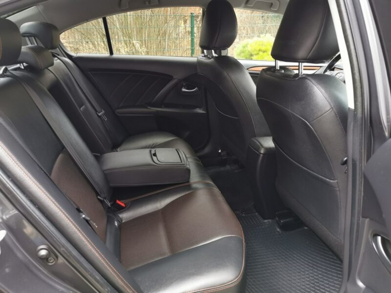 Toyota Avensis 2.0 D-4D 143KM Salon Navi Premium Bi-Xenon Kamera Alu Led Gwarancja III (2009-)